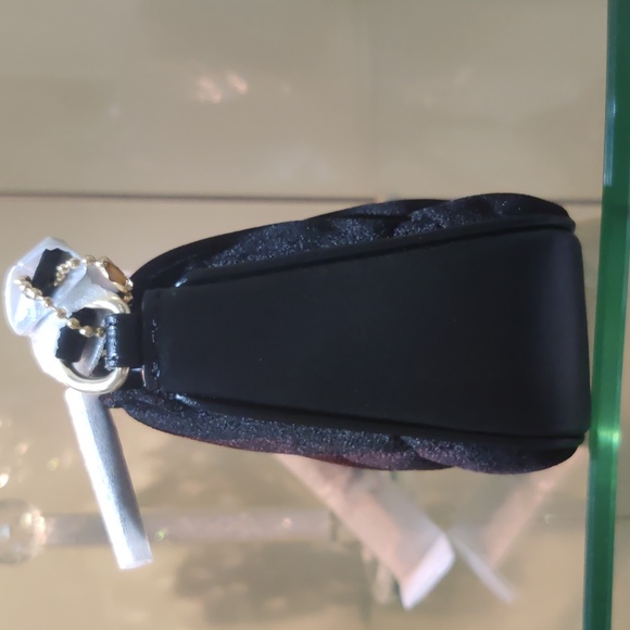 New! Velvet Nolita 19 with Quilting - Picture 8 of 10